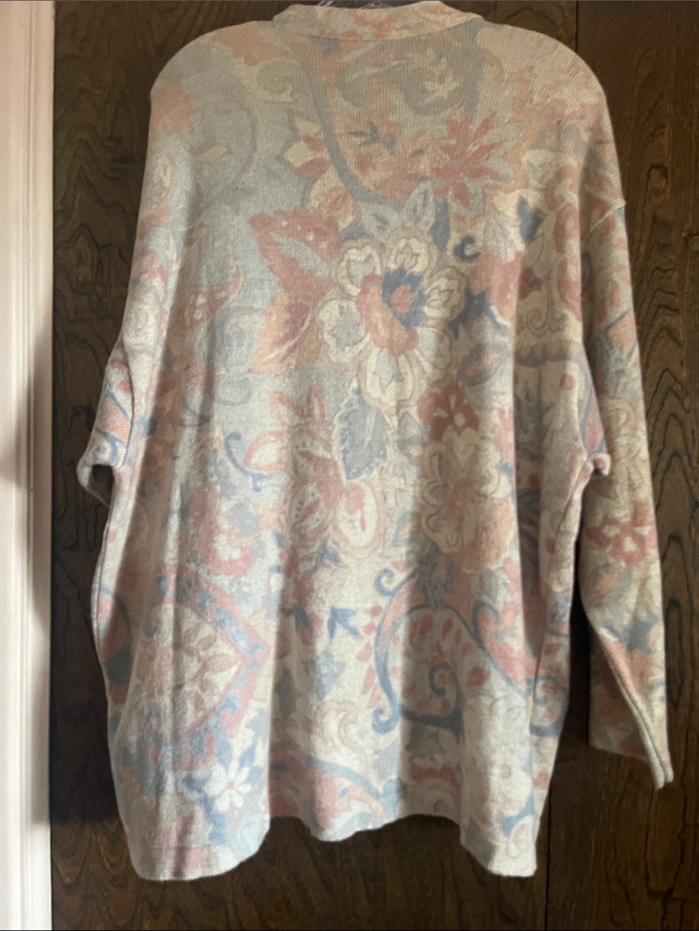 Pastel Floral V-Neck Button Cardigan Sweater linen and cotton made in Italy - Picture 8 of 10